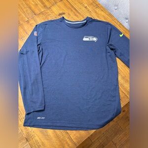 Nike Men’s Seahawks Dri-fit Long sleeve
